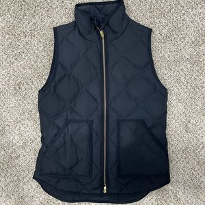 J crew black puffer vest